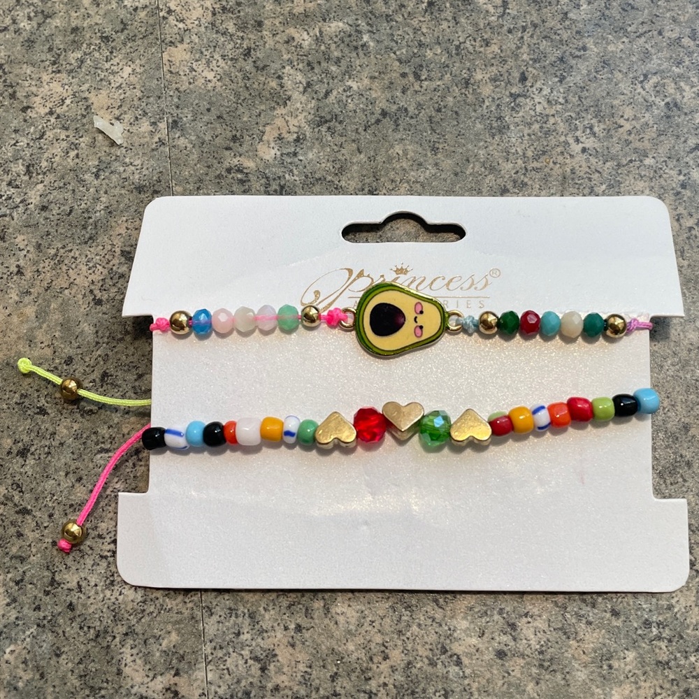 Y2K Avocado Heart beaded string friendship bracelet set NWT